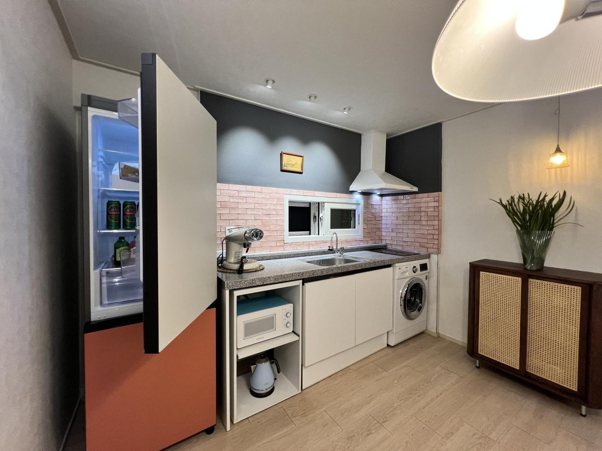 Roise House In Hongdae Apartment *