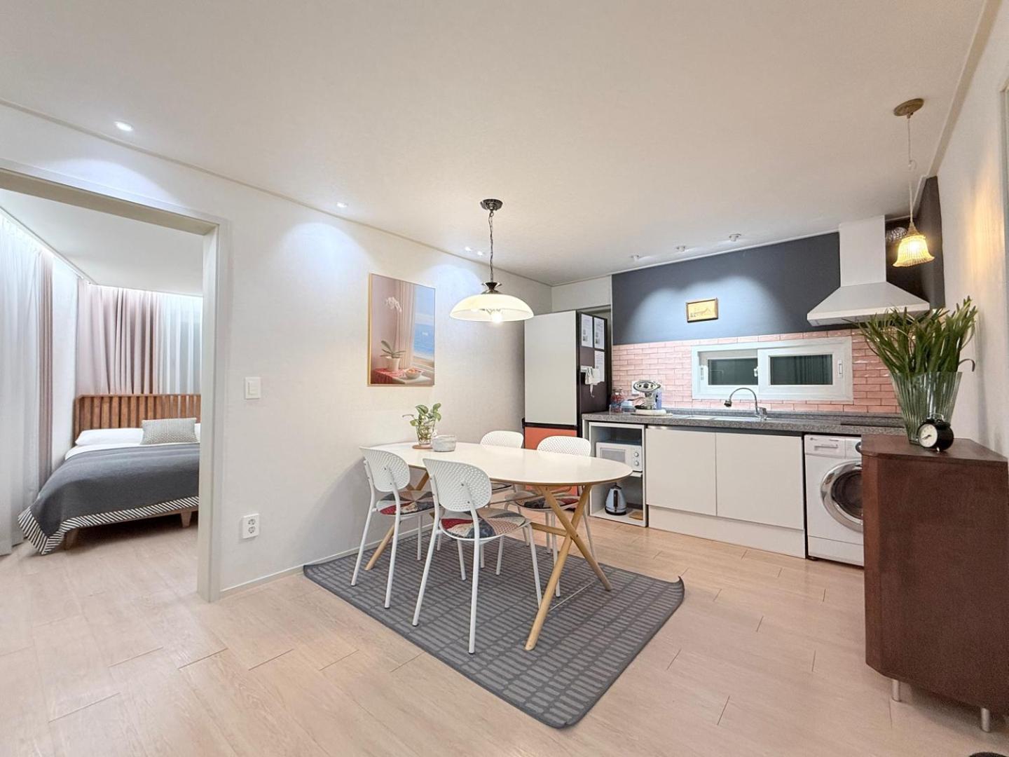 Roise House In Hongdae Apartment *